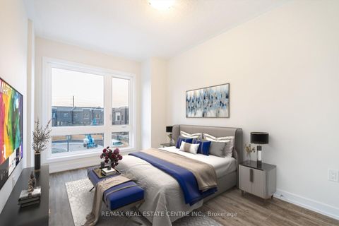 Photo 19 at 1320 Kobzar Drive, NW Northwest, Oakville