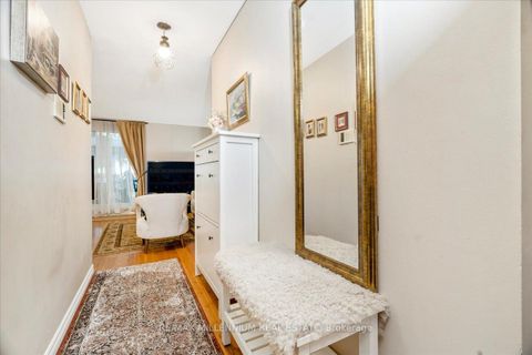 Photo 10 at 14 - 25 Pebble Byway, Hillcrest Village, Toronto