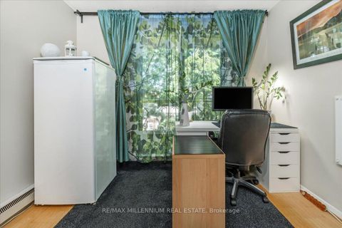 Photo 16 at 14 - 25 Pebble Byway, Hillcrest Village, Toronto