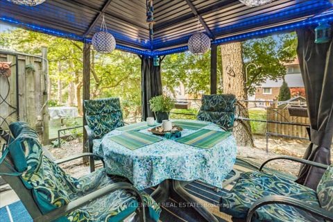 Photo 29 at 14 - 25 Pebble Byway, Hillcrest Village, Toronto