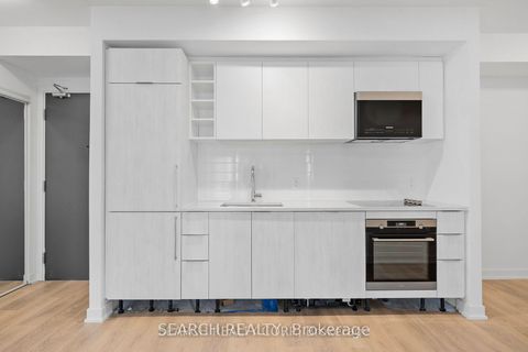 Photo 14 at 620 - 2033 Kennedy Road, Malvern West, Toronto