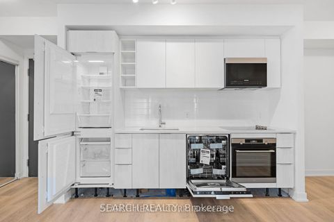 Photo 15 at 620 - 2033 Kennedy Road, Malvern West, Toronto