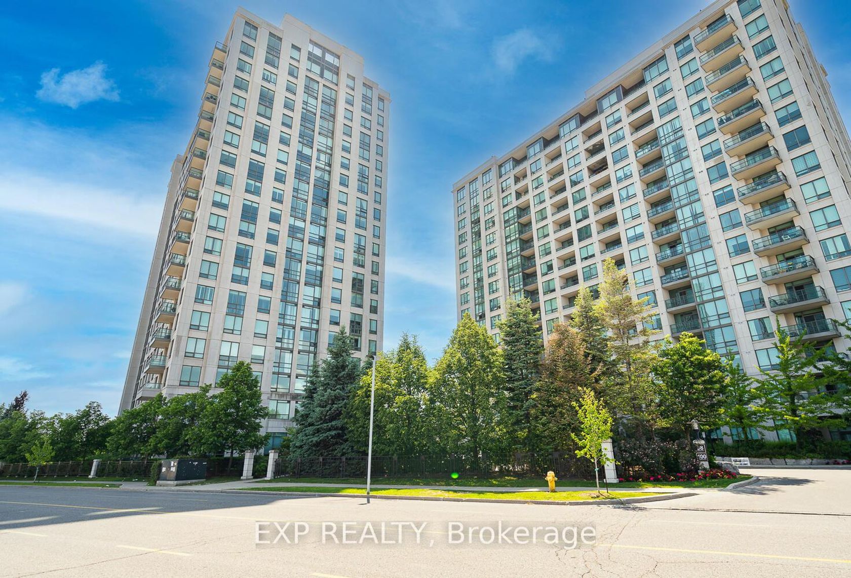 1205 - 88 Promenade Circle, Brownridge, Vaughan by Loree Meneguzzi Real Estate 1205 - 88 Promenade Circle, Brownridge, Vaughan