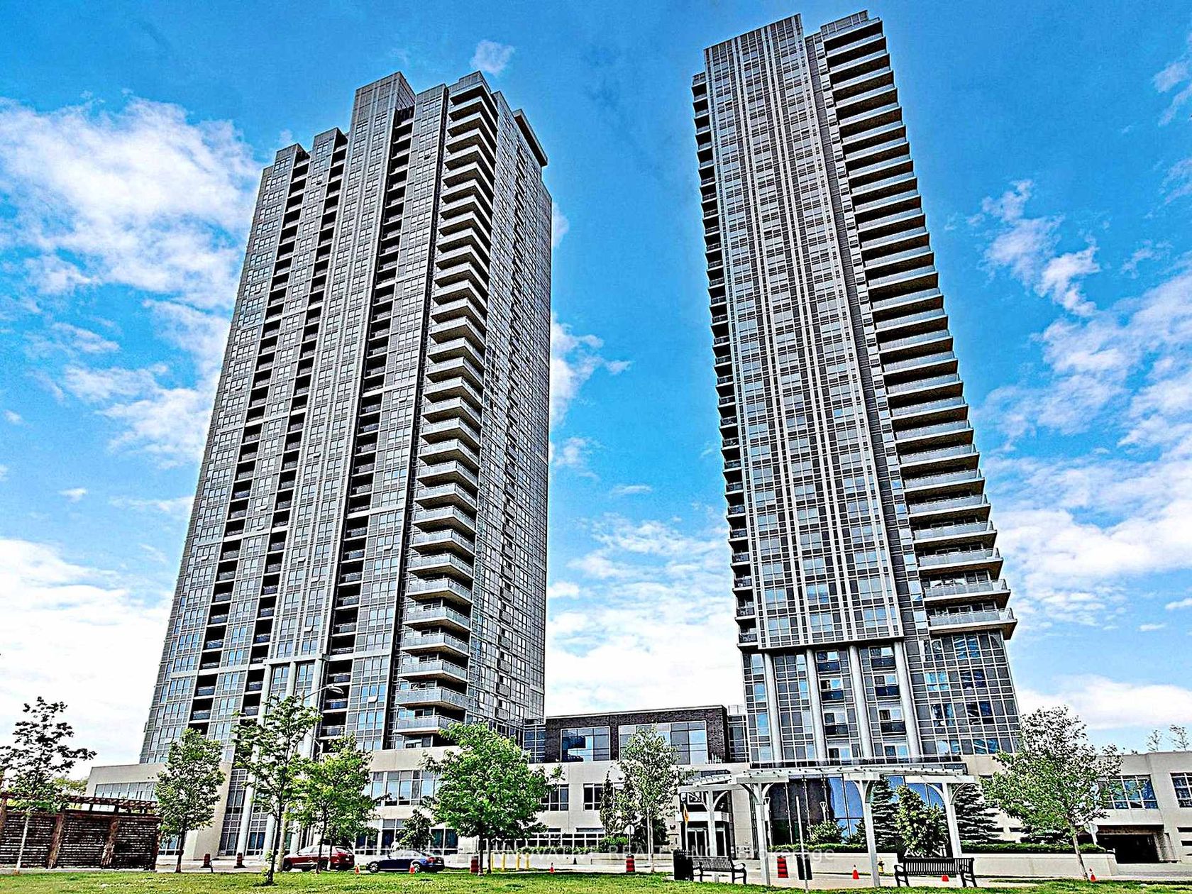 2616 - 275 Village Green Square, Malvern West, Toronto 