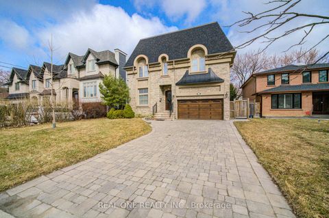 Photo 1 at 210 Maplehurst Avenue, Willowdale East, Toronto