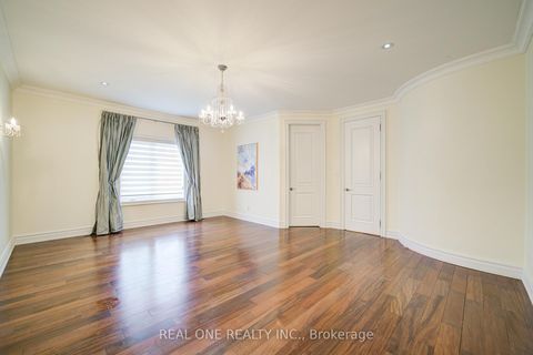 Photo 22 at 210 Maplehurst Avenue, Willowdale East, Toronto
