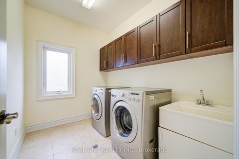 Photo 26 at 210 Maplehurst Avenue, Willowdale East, Toronto