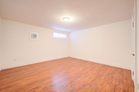 Photo 36 at 210 Maplehurst Avenue, Willowdale East, Toronto
