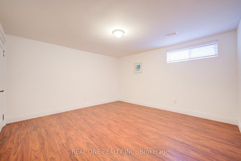 Photo 37 at 210 Maplehurst Avenue, Willowdale East, Toronto