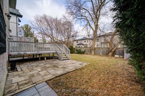 Photo 38 at 210 Maplehurst Avenue, Willowdale East, Toronto