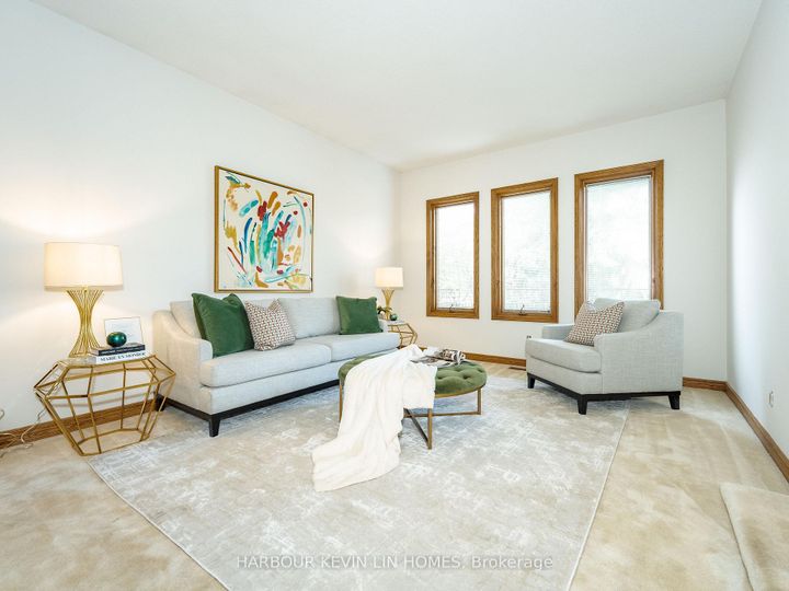 Photo 11 at 101 Leyburn Avenue, Westbrook, Richmond Hill