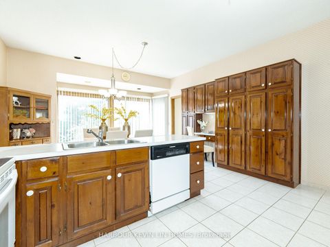 Photo 22 at 101 Leyburn Avenue, Westbrook, Richmond Hill