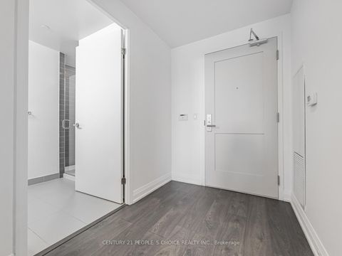 Photo 8 at 635 - 26 Gibbs Road, Etobicoke West Mall, Toronto
