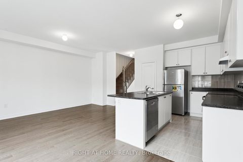 Photo 6 at 10173 Huntington Road, Kleinburg, Vaughan