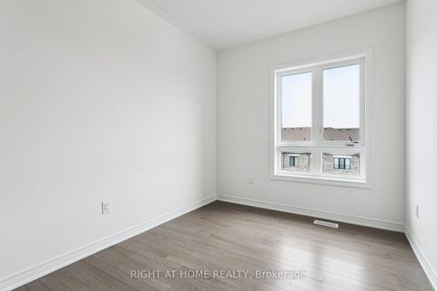 Photo 12 at 10173 Huntington Road, Kleinburg, Vaughan
