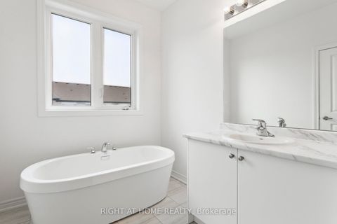 Photo 16 at 10173 Huntington Road, Kleinburg, Vaughan