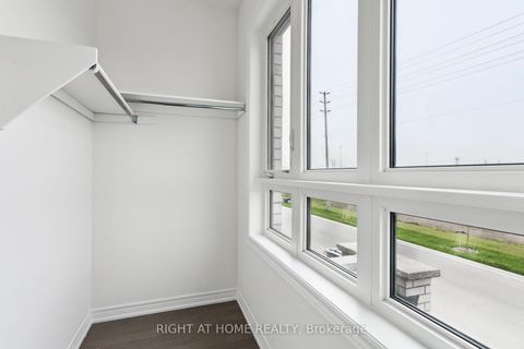 Photo 29 at 10173 Huntington Road, Kleinburg, Vaughan