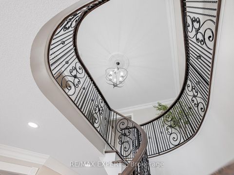 Photo 16 at 215 Thomson Creek Boulevard, Islington Woods, Vaughan