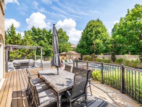 Photo 30 at 215 Thomson Creek Boulevard, Islington Woods, Vaughan