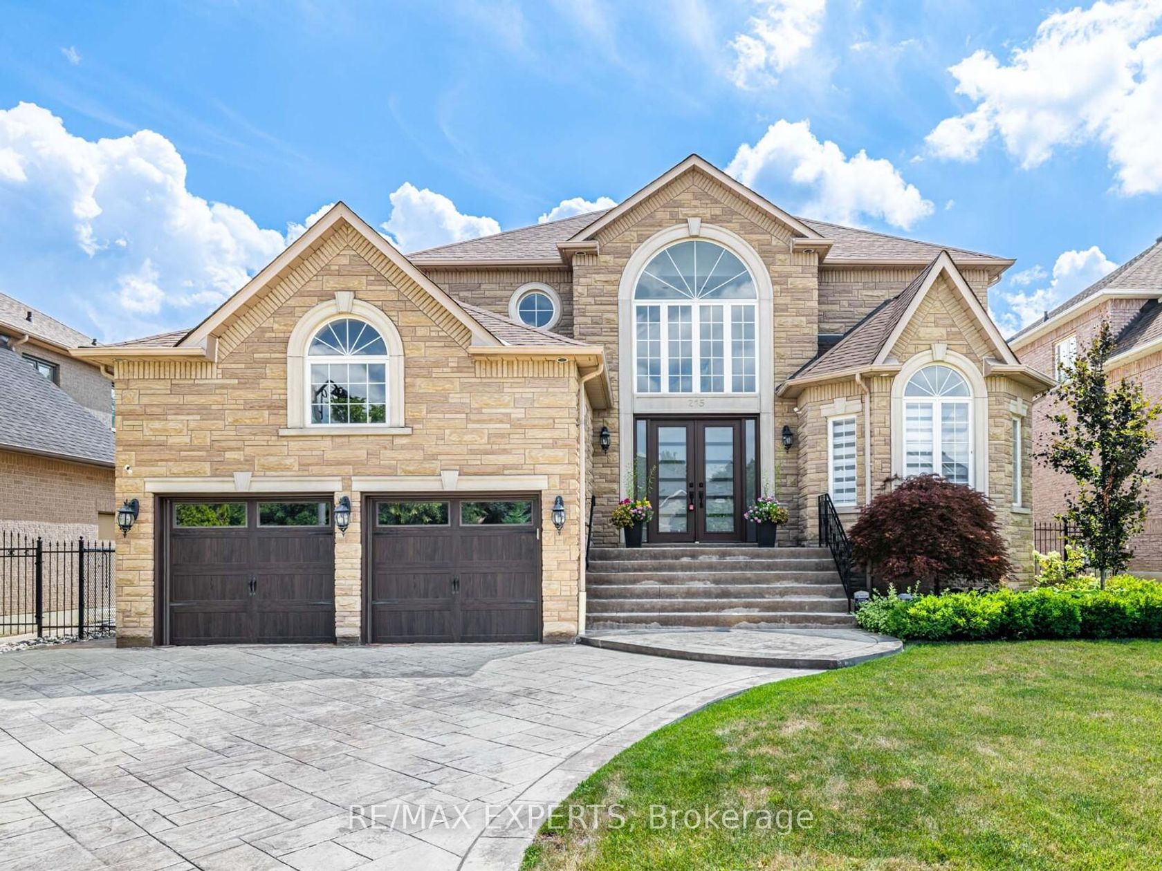 215 Thomson Creek Boulevard, Islington Woods, Vaughan 