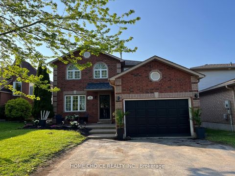Photo 1 at 14 Snowy Owl Crescent, Little Lake, Barrie Photo 1 at 14 Snowy Owl Crescent, Little Lake, Barrie
