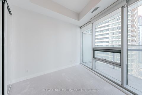 Photo 14 at 2402 - 14 York Street, Waterfront Communities C1, Toronto