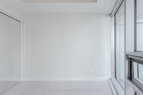 Photo 15 at 2402 - 14 York Street, Waterfront Communities C1, Toronto
