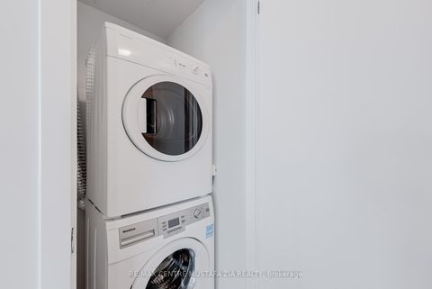 Photo 17 at 2402 - 14 York Street, Waterfront Communities C1, Toronto