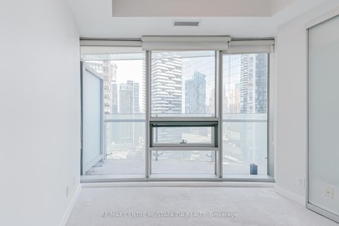 Photo 22 at 2402 - 14 York Street, Waterfront Communities C1, Toronto
