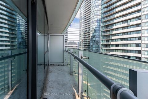 Photo 29 at 2402 - 14 York Street, Waterfront Communities C1, Toronto