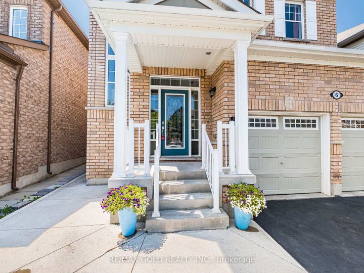 Photo 2 at 6 Feeder Street, Northwest Brampton, Brampton