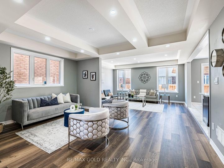 Photo 6 at 6 Feeder Street, Northwest Brampton, Brampton