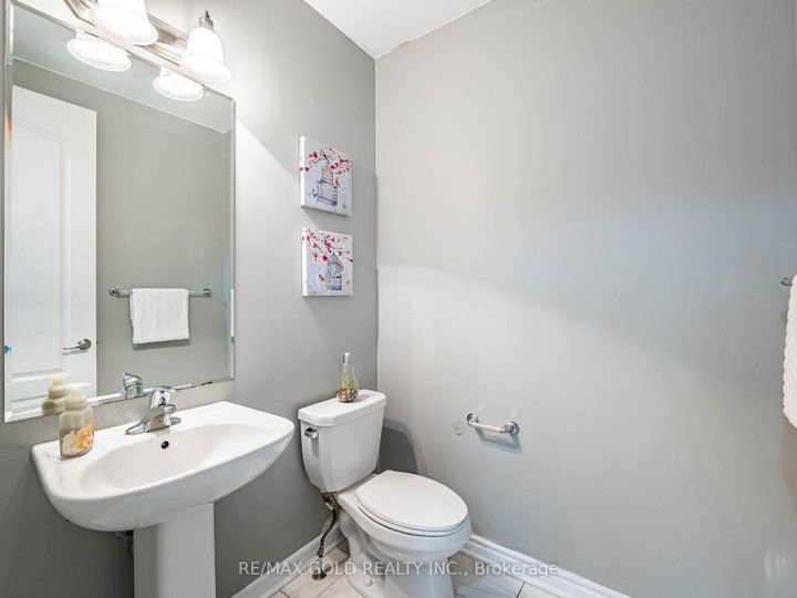Photo 20 at 6 Feeder Street, Northwest Brampton, Brampton