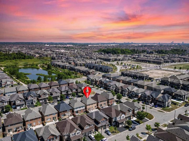 Photo 44 at 6 Feeder Street, Northwest Brampton, Brampton