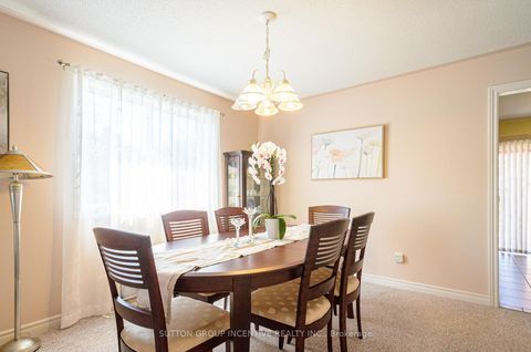 Photo 7 at 6 BROWN WOOD Drive, Little Lake, Barrie