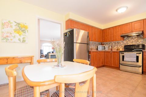 Photo 14 at 6 BROWN WOOD Drive, Little Lake, Barrie