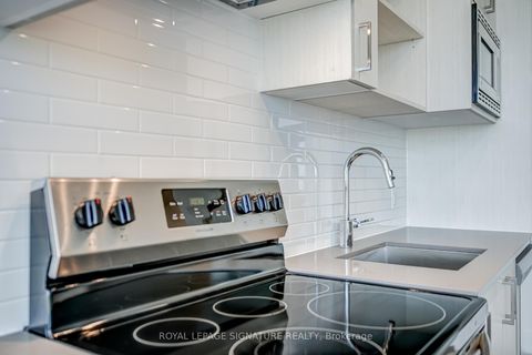 Photo 14 at 322 - 60 George Butchart Drive, CFB, Toronto