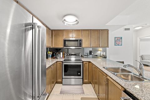 Photo 5 at 1410 - 8 Scollard Street, Annex, Toronto