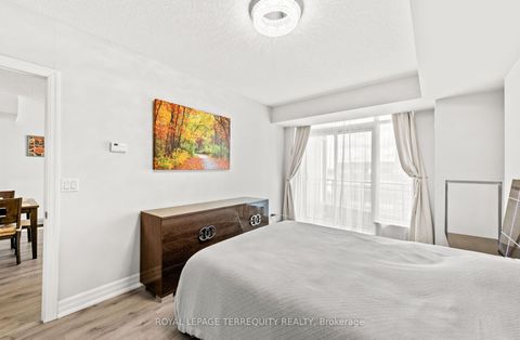 Photo 7 at 1410 - 8 Scollard Street, Annex, Toronto