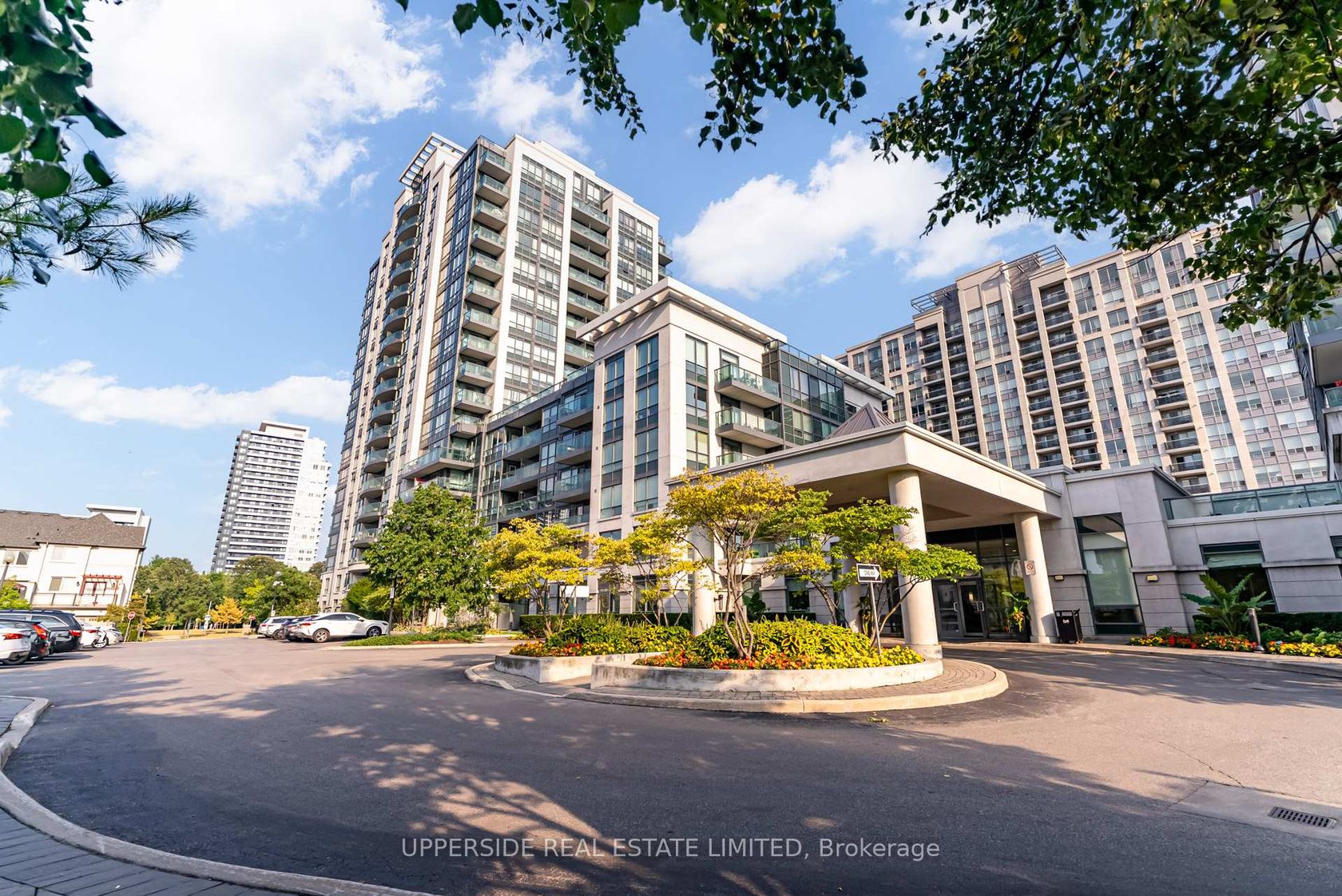 1511 - 20 North Park Road, Beverley Glen, Vaughan 