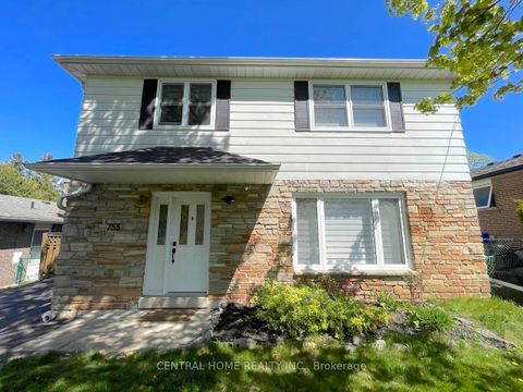 Photo 1 at 755 Botany Hill Crescent, Leslie Valley, Newmarket