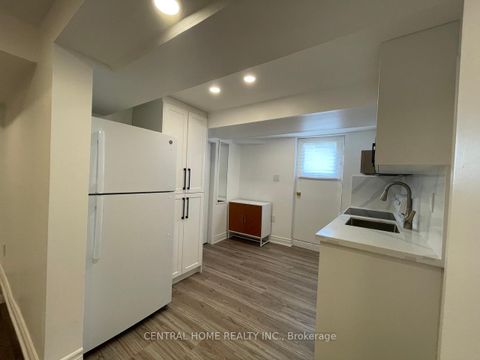 Photo 32 at 755 Botany Hill Crescent, Leslie Valley, Newmarket