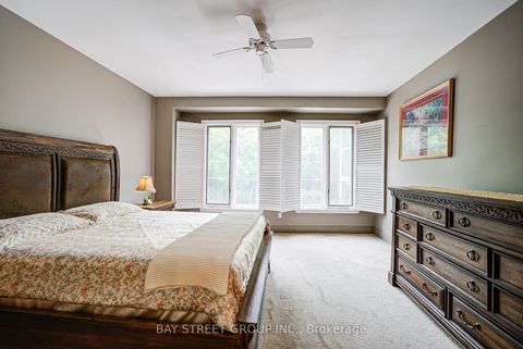 Photo 12 at 529 Davenport Road, Casa Loma, Toronto
