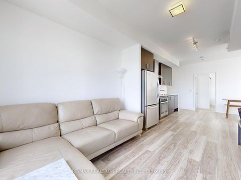 Photo 4 at 603 - 195 Bonis Avenue, Sullivan, Toronto
