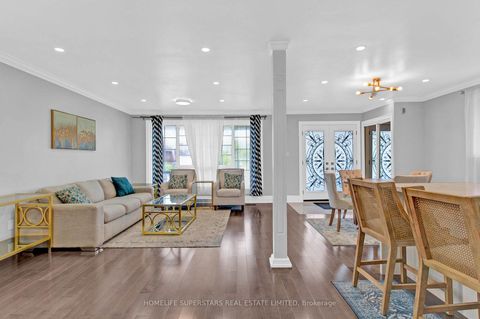 Photo 2 at 24 Archway Crescent, Humbermede, Toronto
