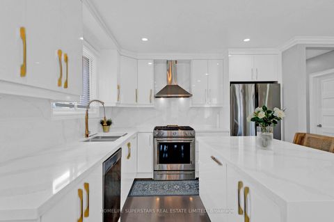 Photo 10 at 24 Archway Crescent, Humbermede, Toronto