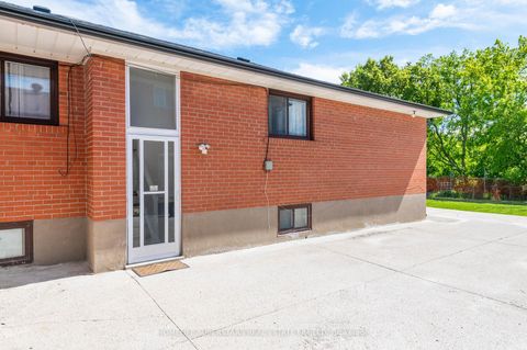 Photo 38 at 24 Archway Crescent, Humbermede, Toronto