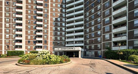 Photo 4 at PH 3 - 10 Edgecliff Golfway, Flemingdon Park, Toronto