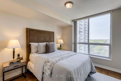 Photo 4 at 1003 - 70 High Park Avenue, High Park North, Toronto