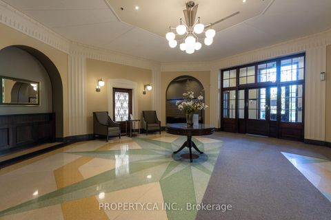 Photo 16 at 1003 - 70 High Park Avenue, High Park North, Toronto
